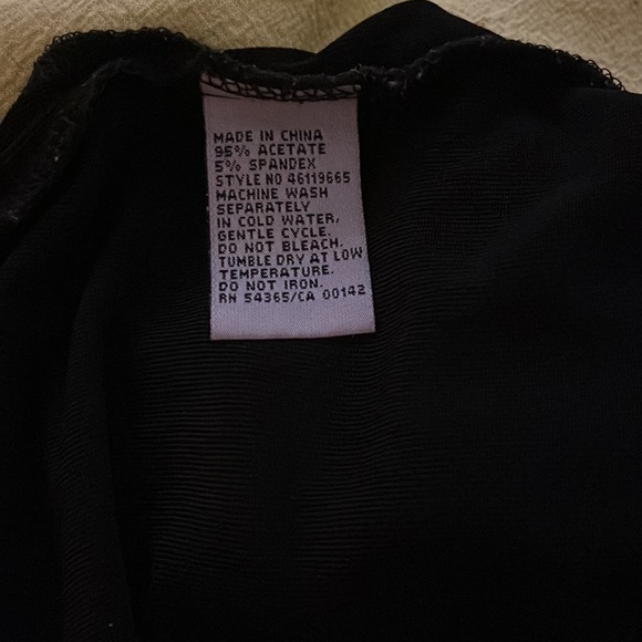 Acetate Vented Tunic Top - Picture 3 of 3